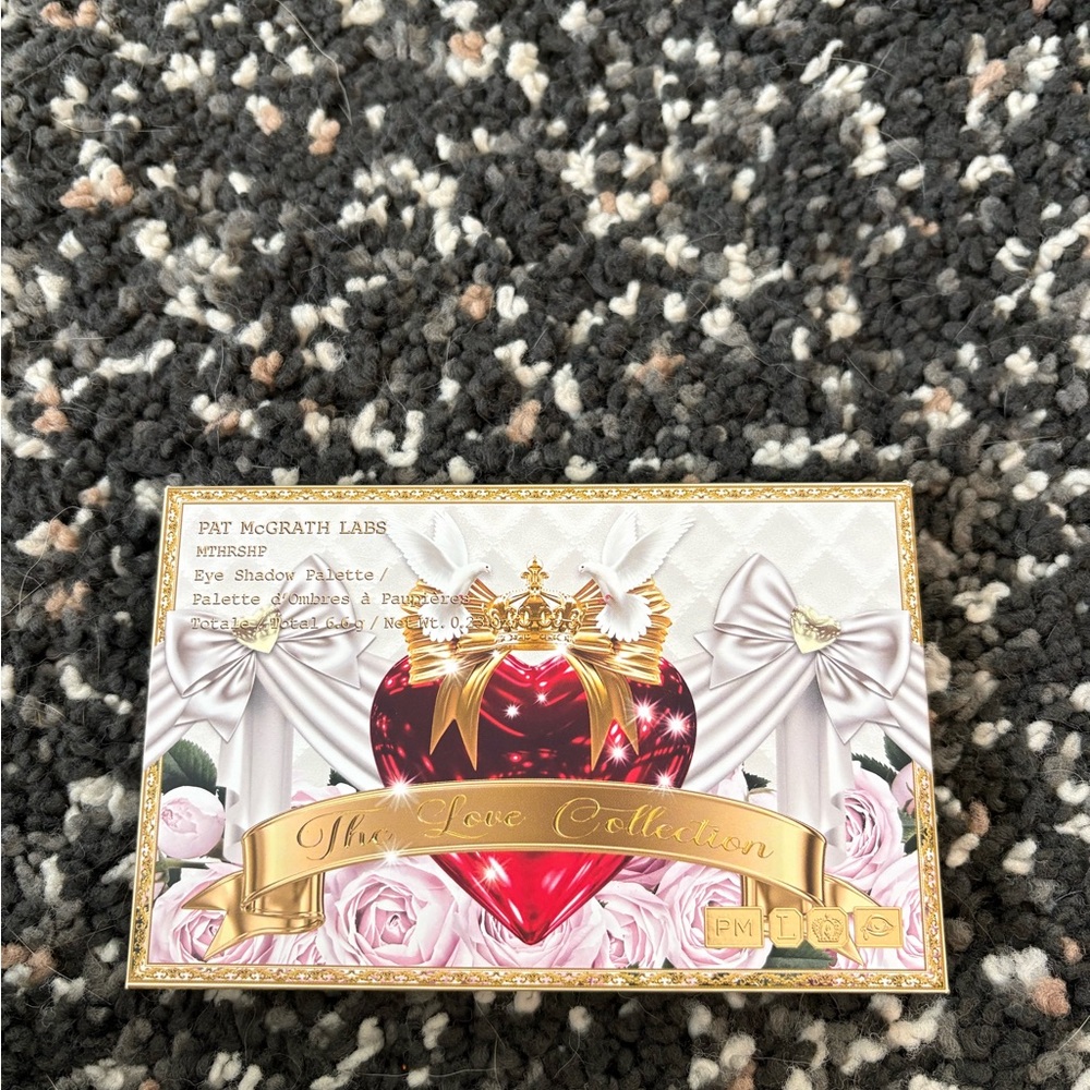 Pat McGrath Mothership iconic infatuation Eyeshadow Palette - Pink and Gold Tone - Picture 5 of 6